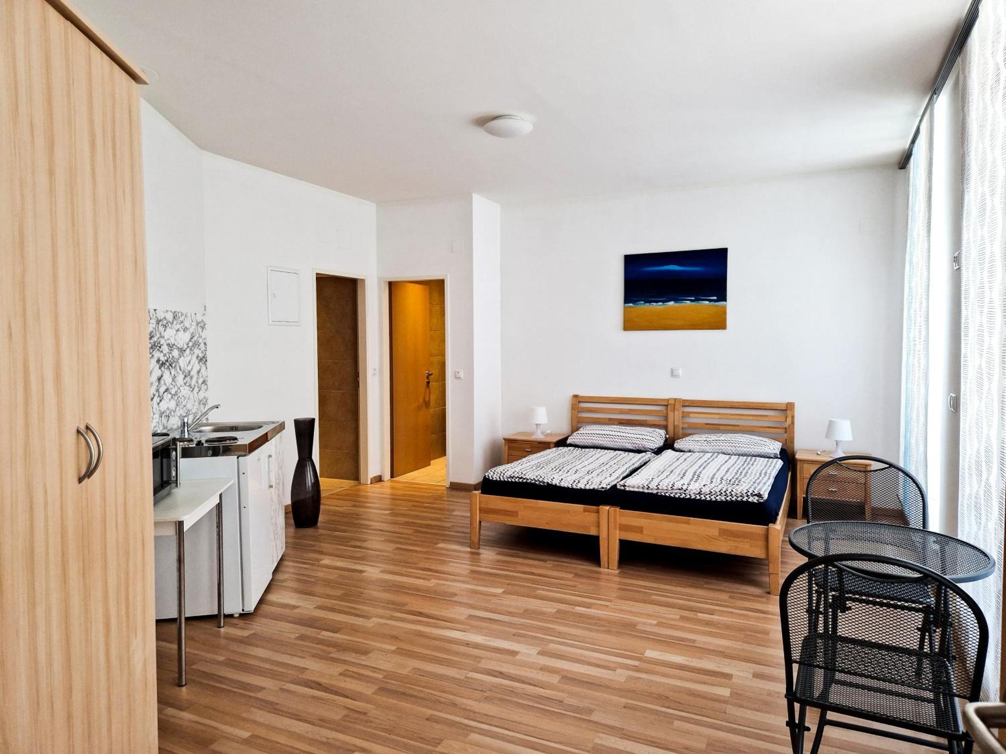 Young Hostel Service Wien Exterior foto